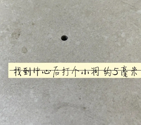 寒亭瓷砖空鼓维修公司专业解答在瓷砖铺贴过程中，如果砂料搅拌不均匀，将会带来以下问题